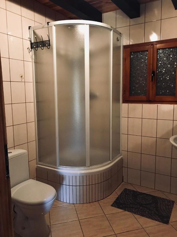Domek pod lasem Lubycza Krolewska Exterior foto